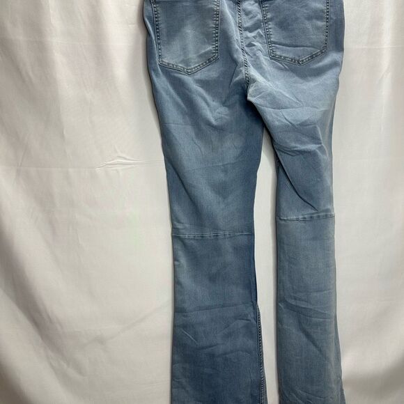 We The Free Penny Pull-On Flare Bell Bottom Jeans Size 32 - Picture 8 of 16